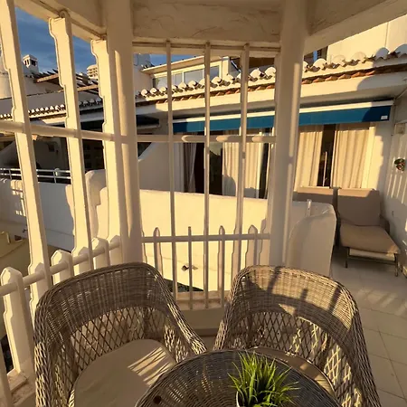 Homelystay-benalmadena, Puerto Marina Appartamento *