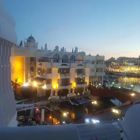 Homelystay-benalmadena, Puerto Marina *