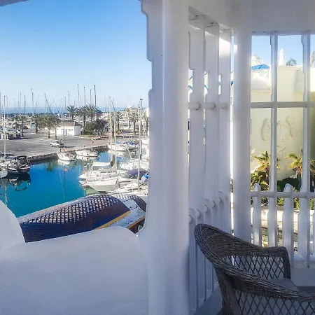Homelystay-benalmadena, Puerto Marina *